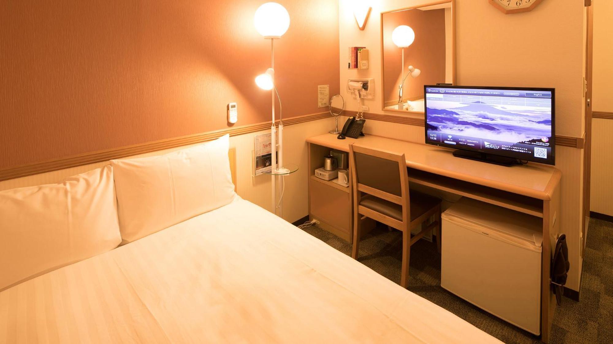 Toyoko Inn Fujisan Numazu Eki Kita Guchi No 2 Oda fotoğraf