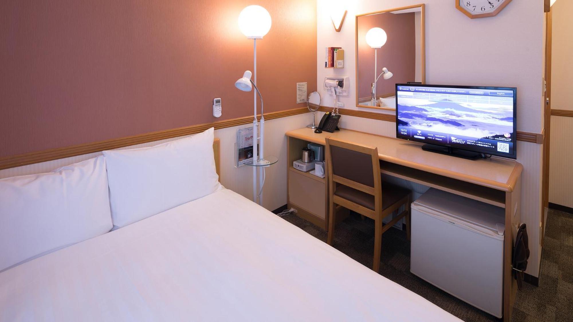 Toyoko Inn Fujisan Numazu Eki Kita Guchi No 2 Oda fotoğraf