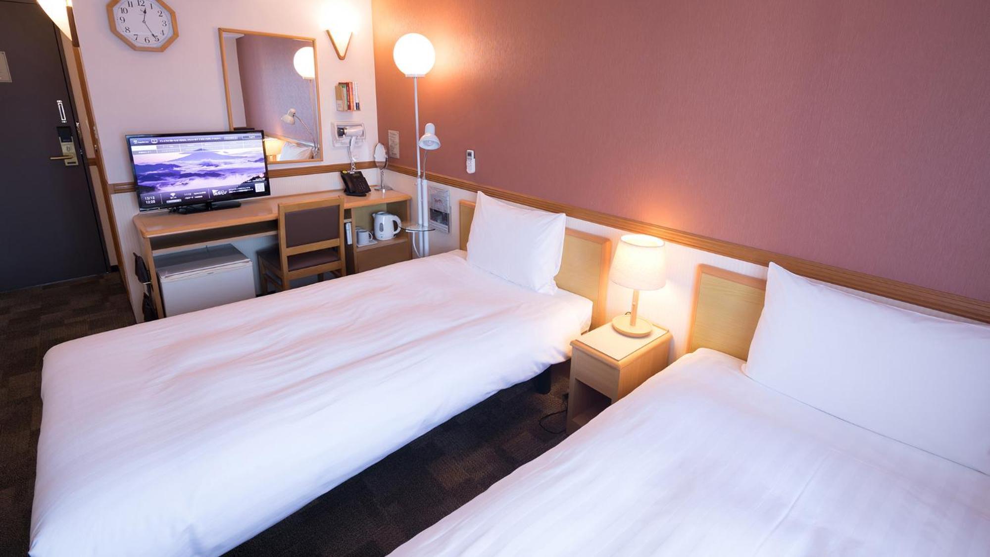 Toyoko Inn Fujisan Numazu Eki Kita Guchi No 2 Oda fotoğraf