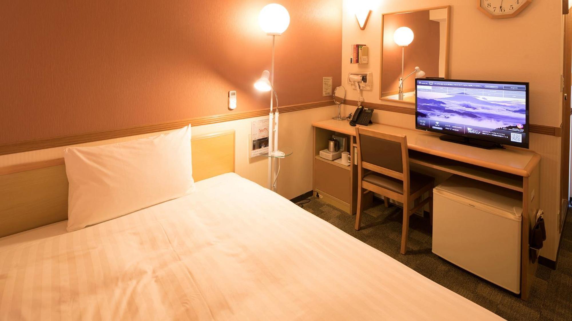 Toyoko Inn Fujisan Numazu Eki Kita Guchi No 2 Oda fotoğraf