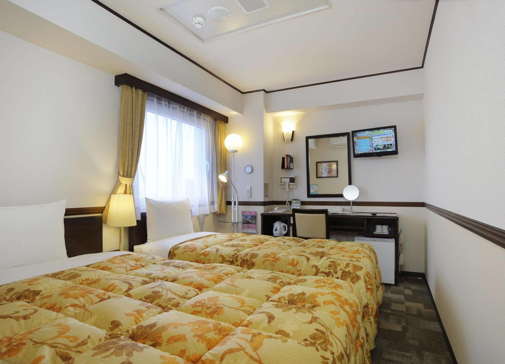 Toyoko Inn Fujisan Numazu Eki Kita Guchi No 2 Dış mekan fotoğraf